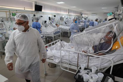 Taxa de ocupação de leitos para Covid-19 é inferior a 50% em 20 estados